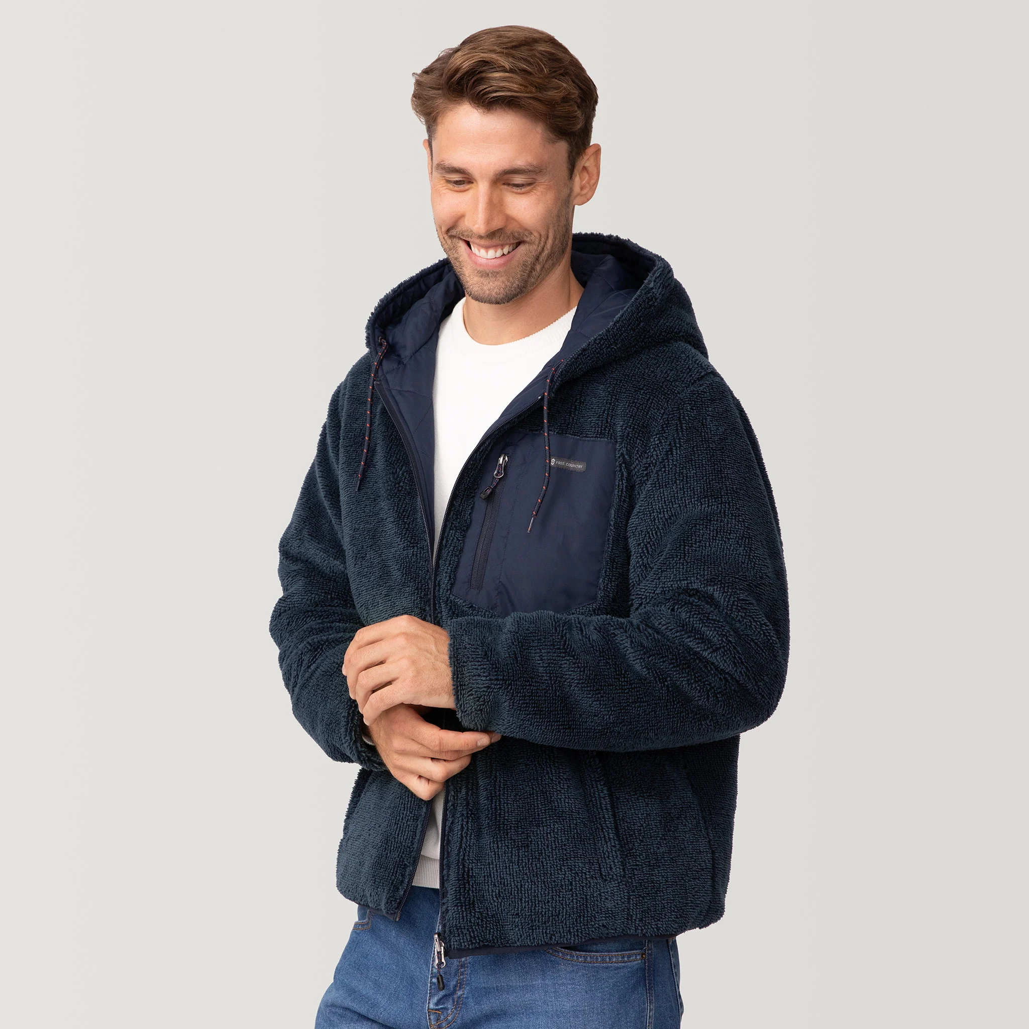 Men's Atlas Hooded Quilted Reversible Sherpa Jacket - Image 12