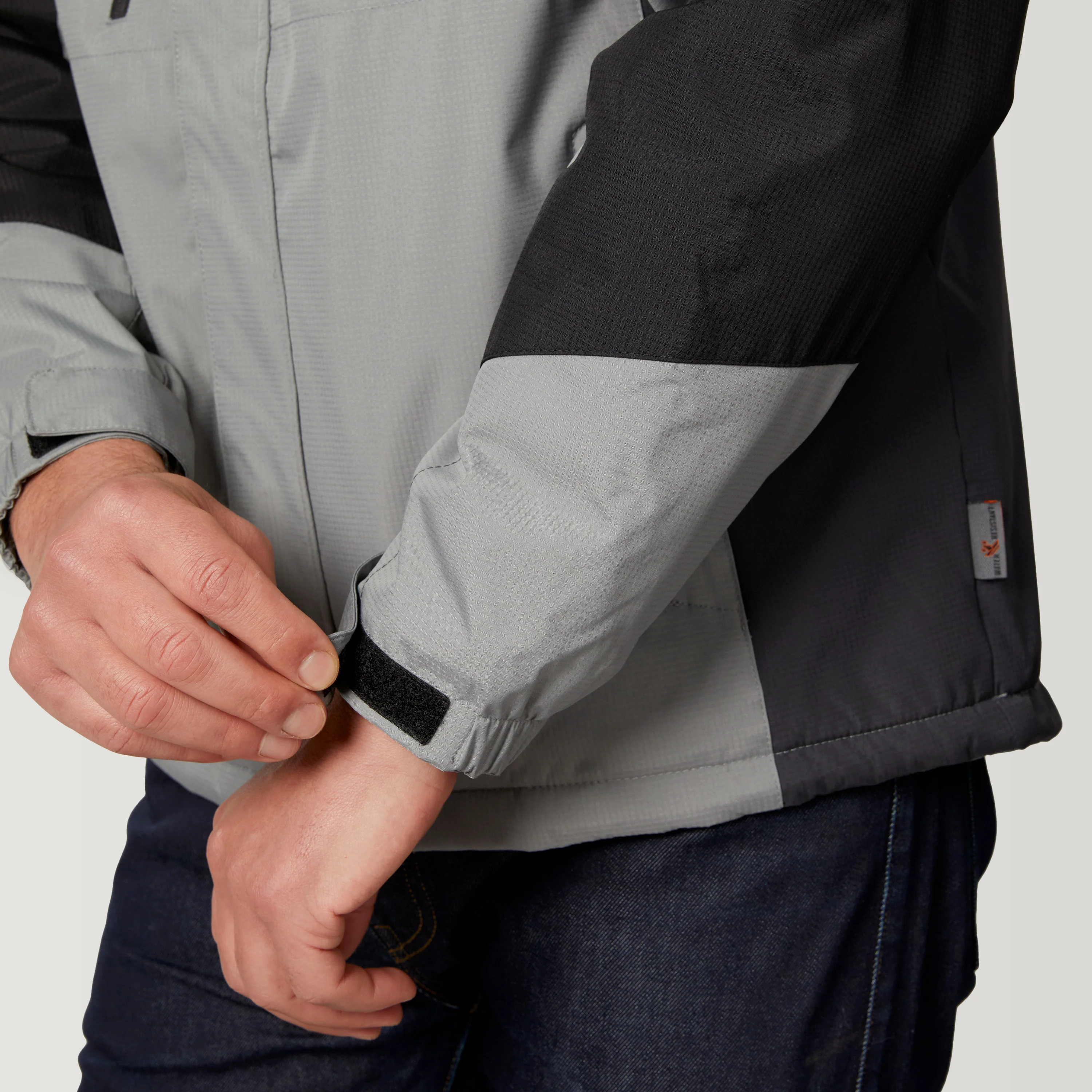 Men's Crest Rip Stop Jacket - Image 7