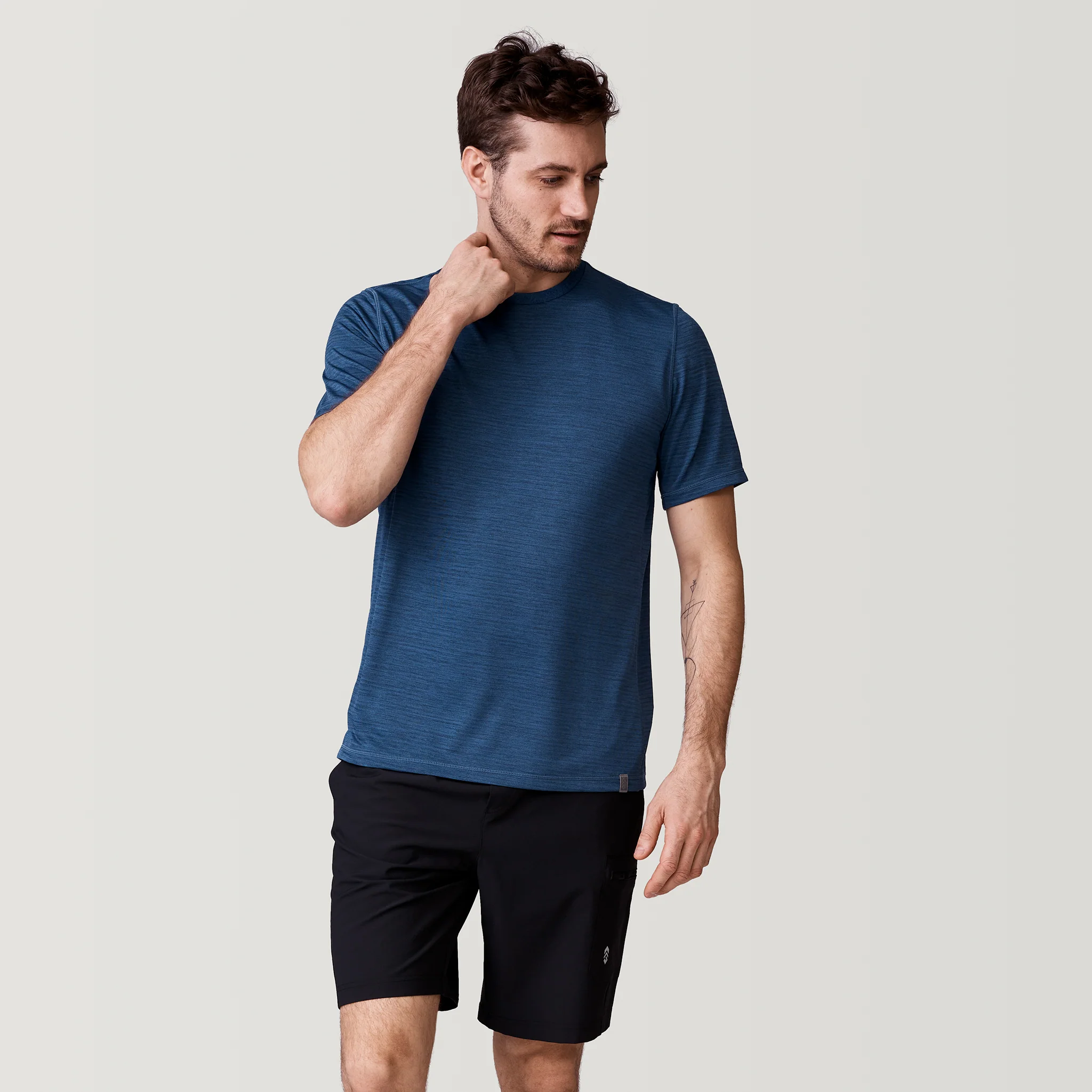Men's Tech Jacquard Short Sleeve Crew Neck - Image 4