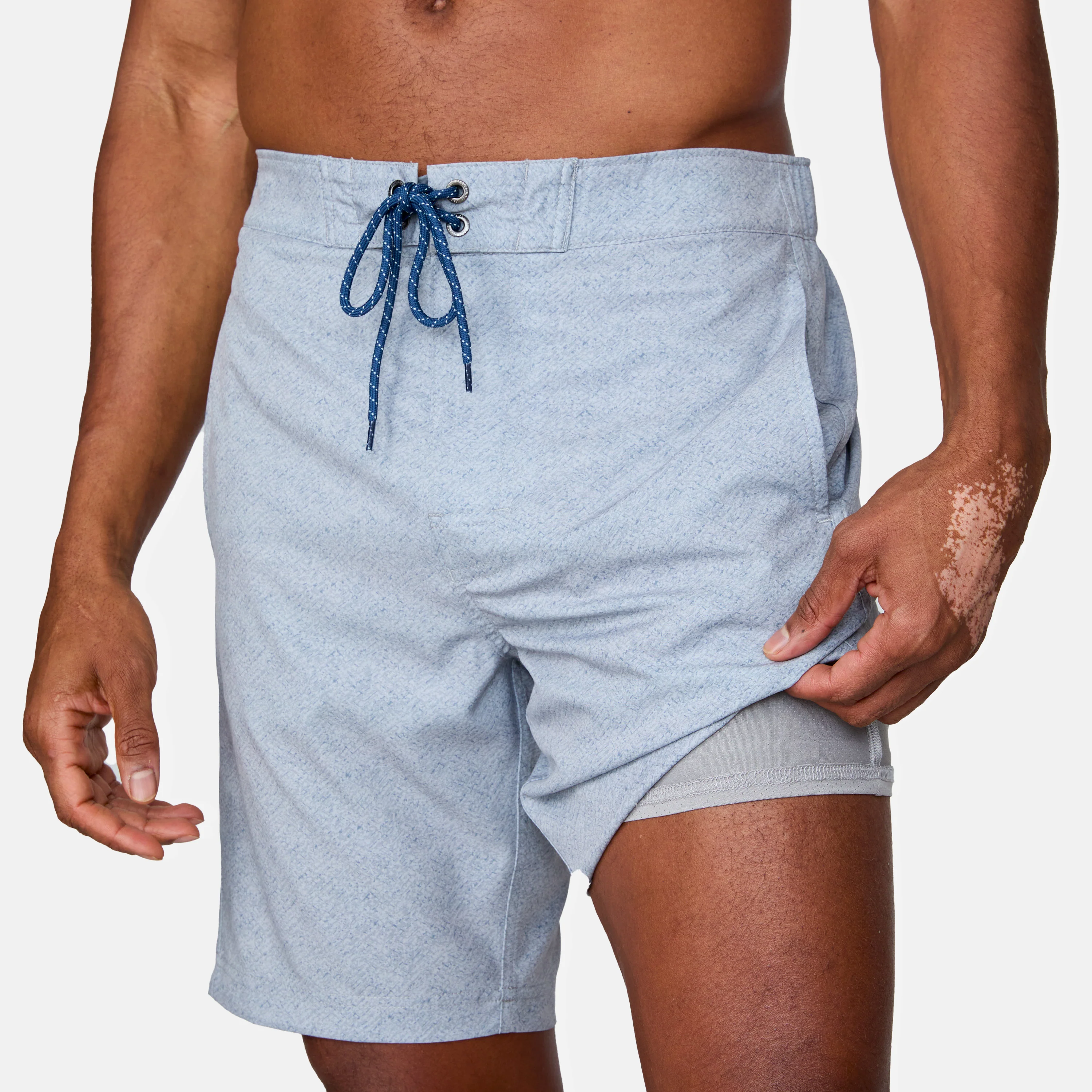 Men's Textured Surf Swim Short - Image 6