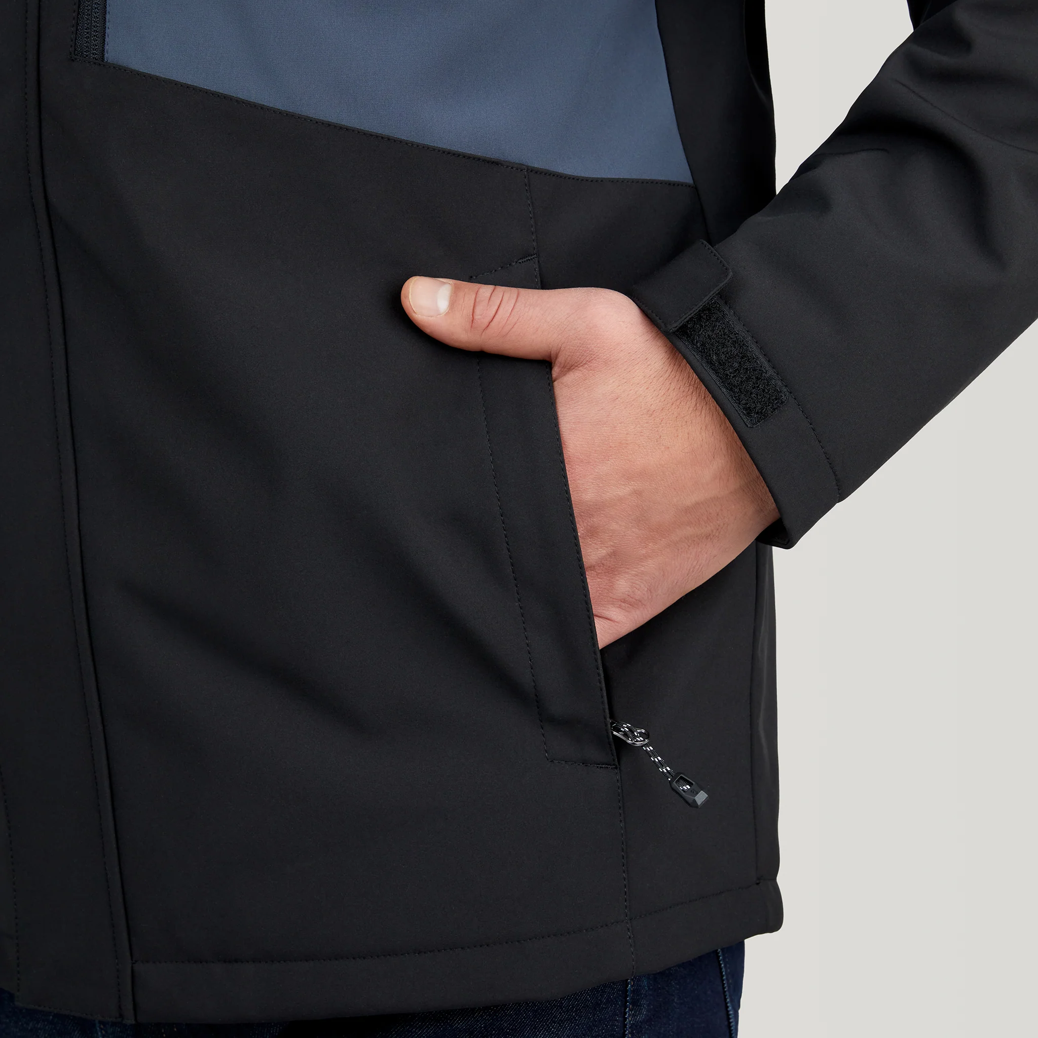 Men's Thermo Softshell® Mid Weight Jacket - Image 12