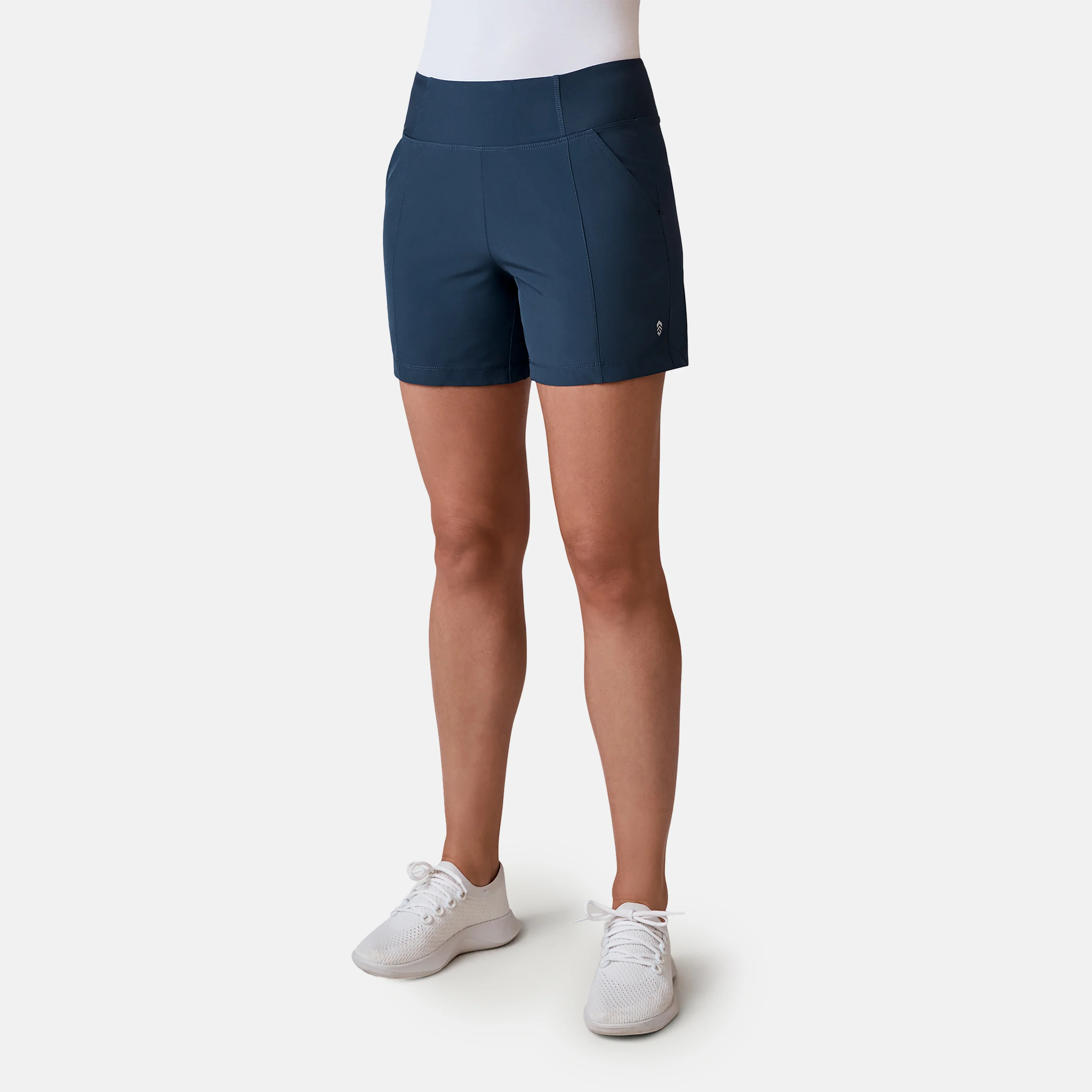Women's Free 2 Explore Hybrid Short - Image 11