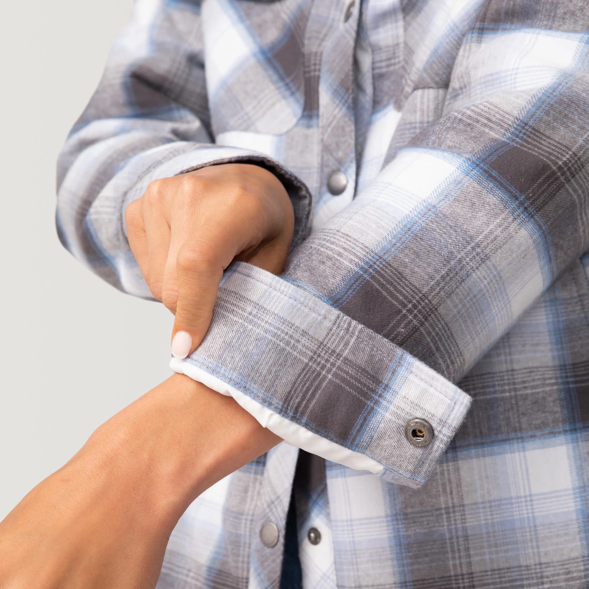 Women's Koshi Adirondack Flannel Shirt Jacket - Image 9