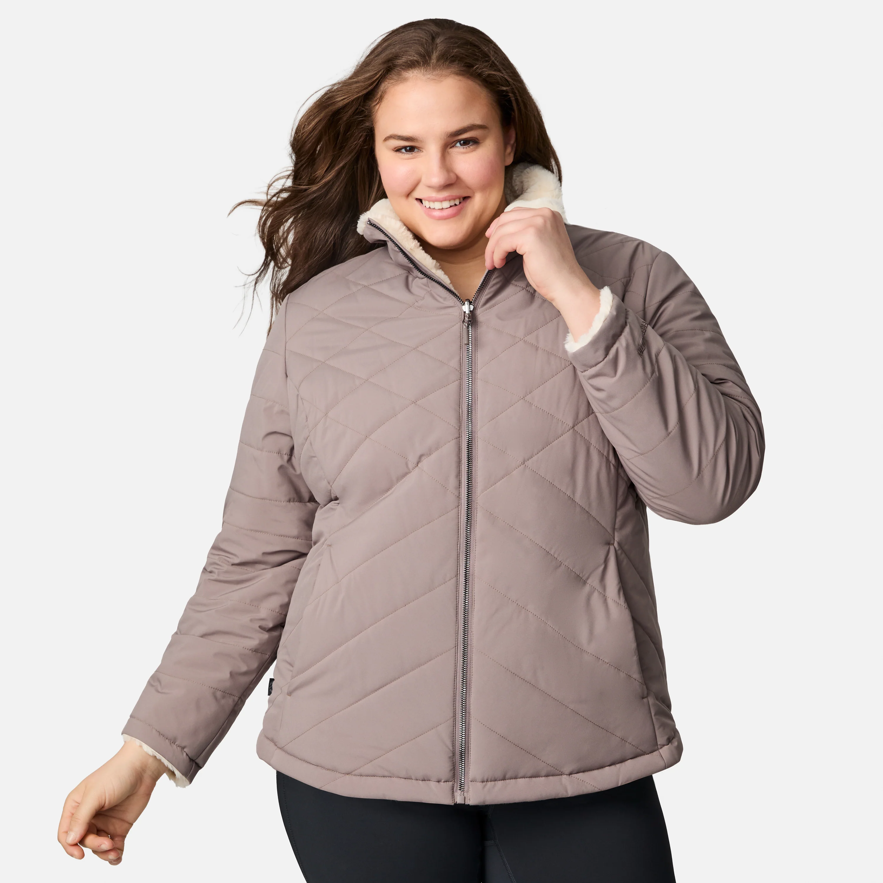 Women's Plus Size Cirrus Quilted Reversible Jacket - Image 11