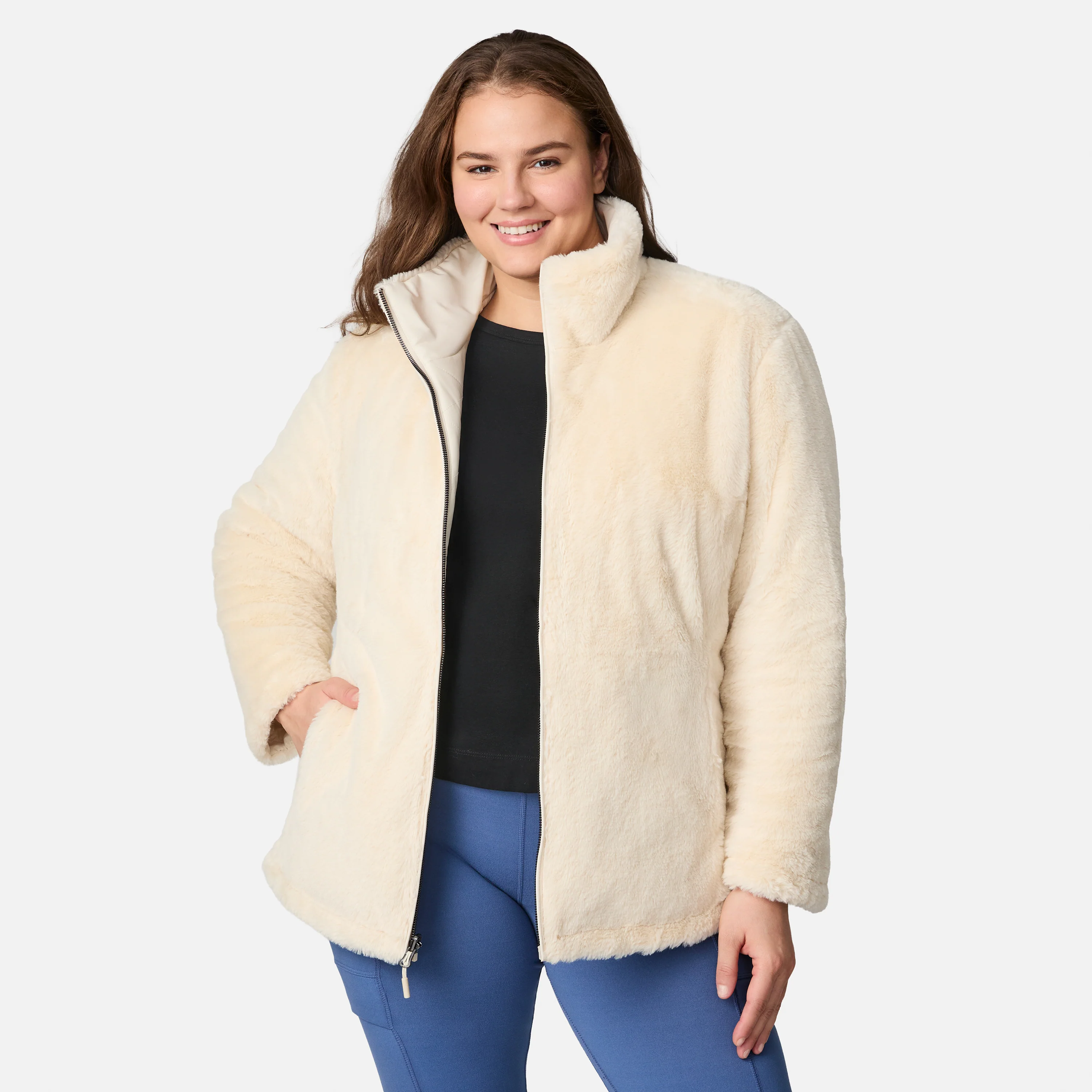 Women's Plus Size Cirrus Quilted Reversible Jacket - Image 4
