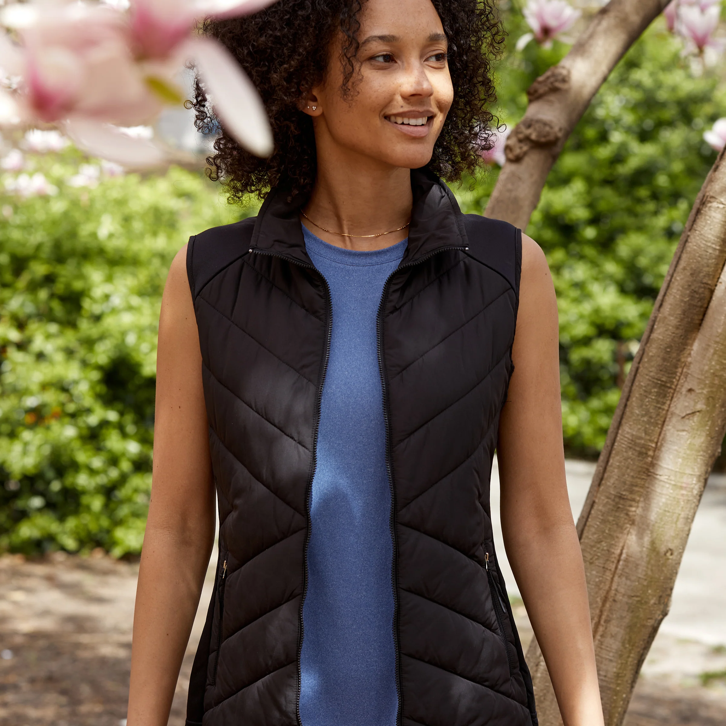 Women's Quilted Hybrid Vest - Image 15